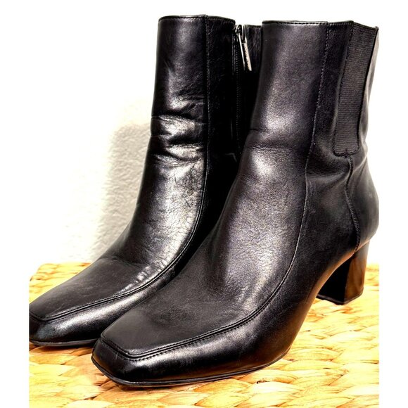 Women's Bandolino Ankle Boots Size 6 Leather Square Heels Hardly Worn - Picture 1 of 9